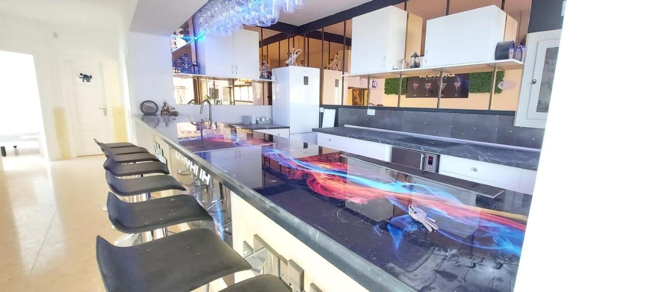 First Line Of The Ocean, 3 Bedrooms & Free Wifi Playa de las Americas  Exteriör bild