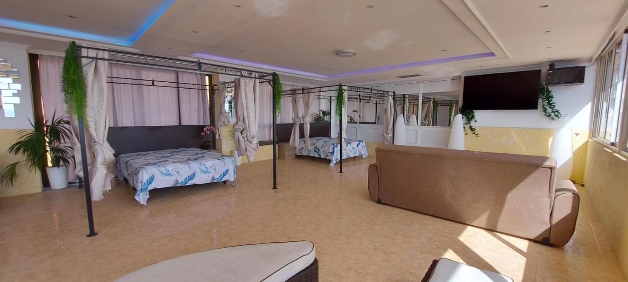 First Line Of The Ocean, 3 Bedrooms & Free Wifi Playa de las Americas  Exteriör bild