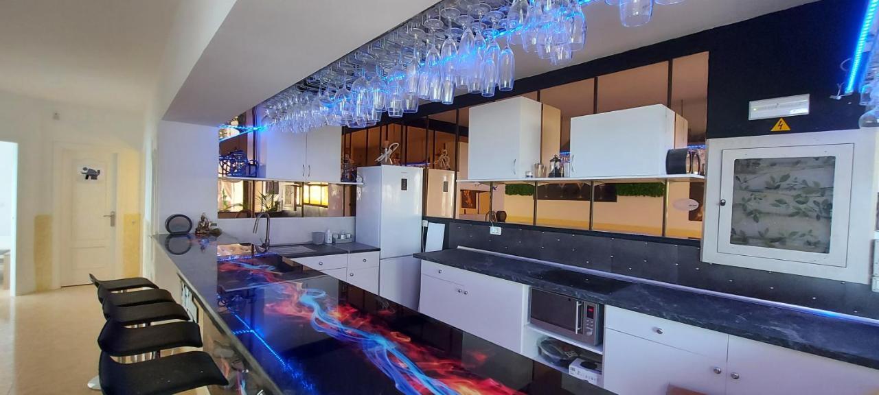 First Line Of The Ocean, 3 Bedrooms & Free Wifi Playa de las Americas  Exteriör bild